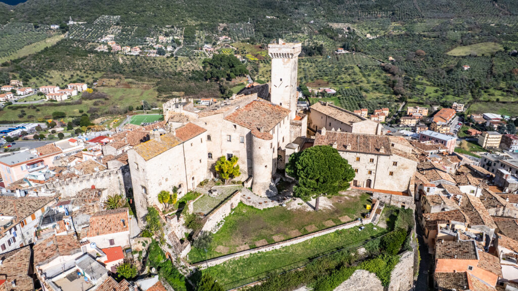 Palombara Sabina_Castello Savelli-14